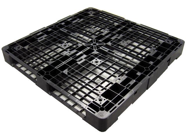 Injection Molded Plastic Pallets